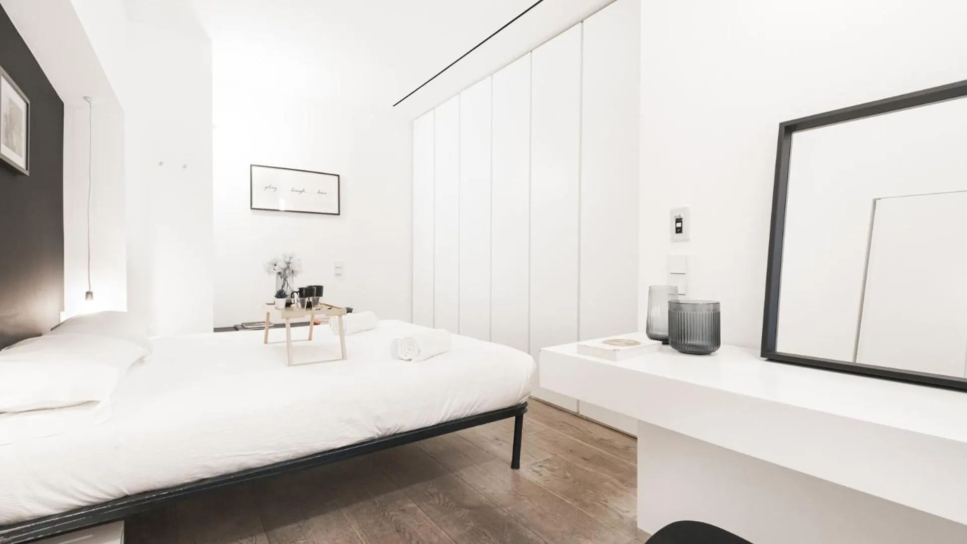 Easylife - Moderno Appartamento In Moscova/Brera Milano 0*,  Italia